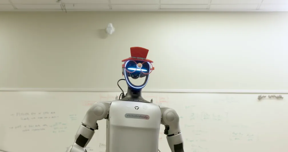 روبوتات تفكر وتتحرك: ما الذي يميّز «Rho-Alpha» من «مايكروسوفت»؟